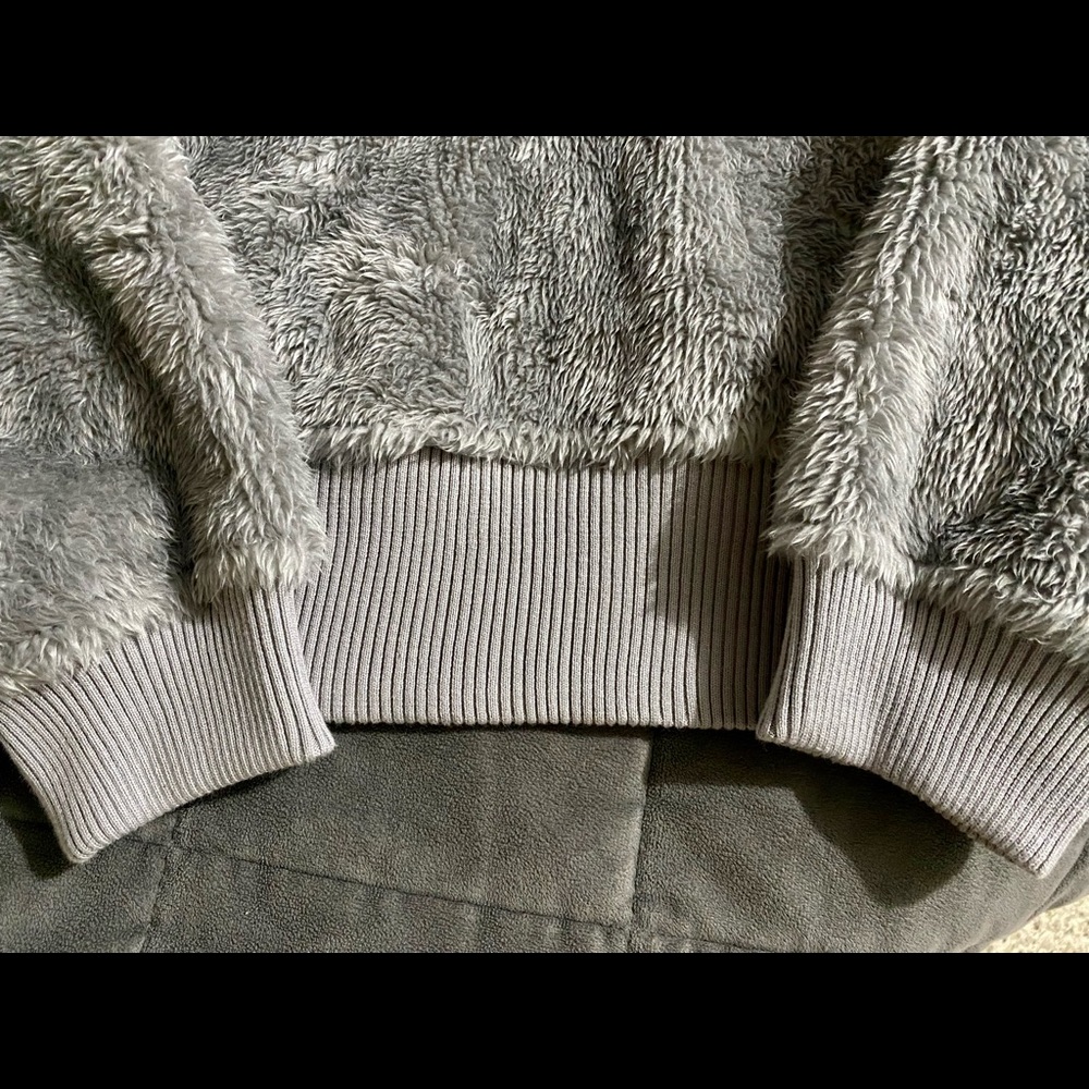 NWOT Varley Duray Sherpa Pullover Grey Small - Picture 10 of 13